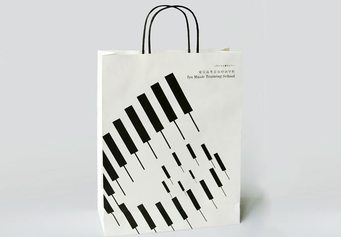 愛(ài)樂(lè )高考音樂(lè )培訓--廣告設計，海報設計