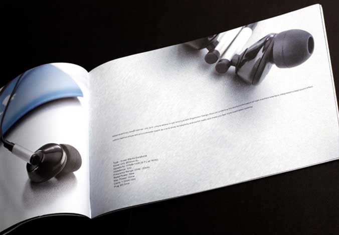 Vtsonic耳機畫(huà)冊設計，宣傳冊設計