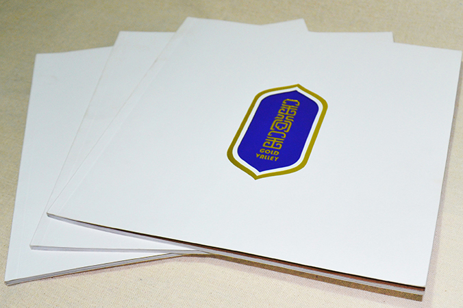 金谷金黃金珠寶  畫(huà)冊設計 宣傳冊設計 北京彩頁(yè)設計 logo設計 商標設計 標志設計 VI設計 VI設計公司 包裝設計 產(chǎn)品包裝設計 包裝盒設計  品牌設計 品牌設計公司 企業(yè)logo設計 企業(yè)VI