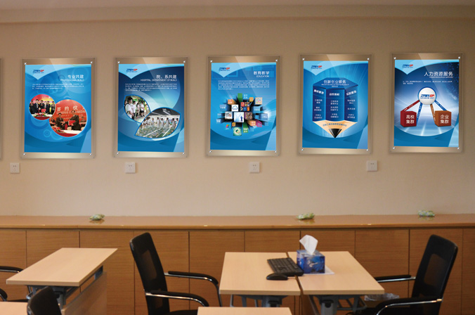 云科未來(lái) 商標設計 標志設計 logo設計 VI設計 品牌設計 北京商標設計 北京標志設計 企業(yè)標志設計 公司標志設計 北京logo設計 北京VI設計 北京品牌設計 北京彩頁(yè)設計 畫(huà)冊設計